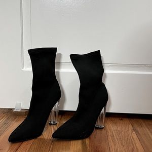 CLEAR HEEL POINTED SOCK BOOTS